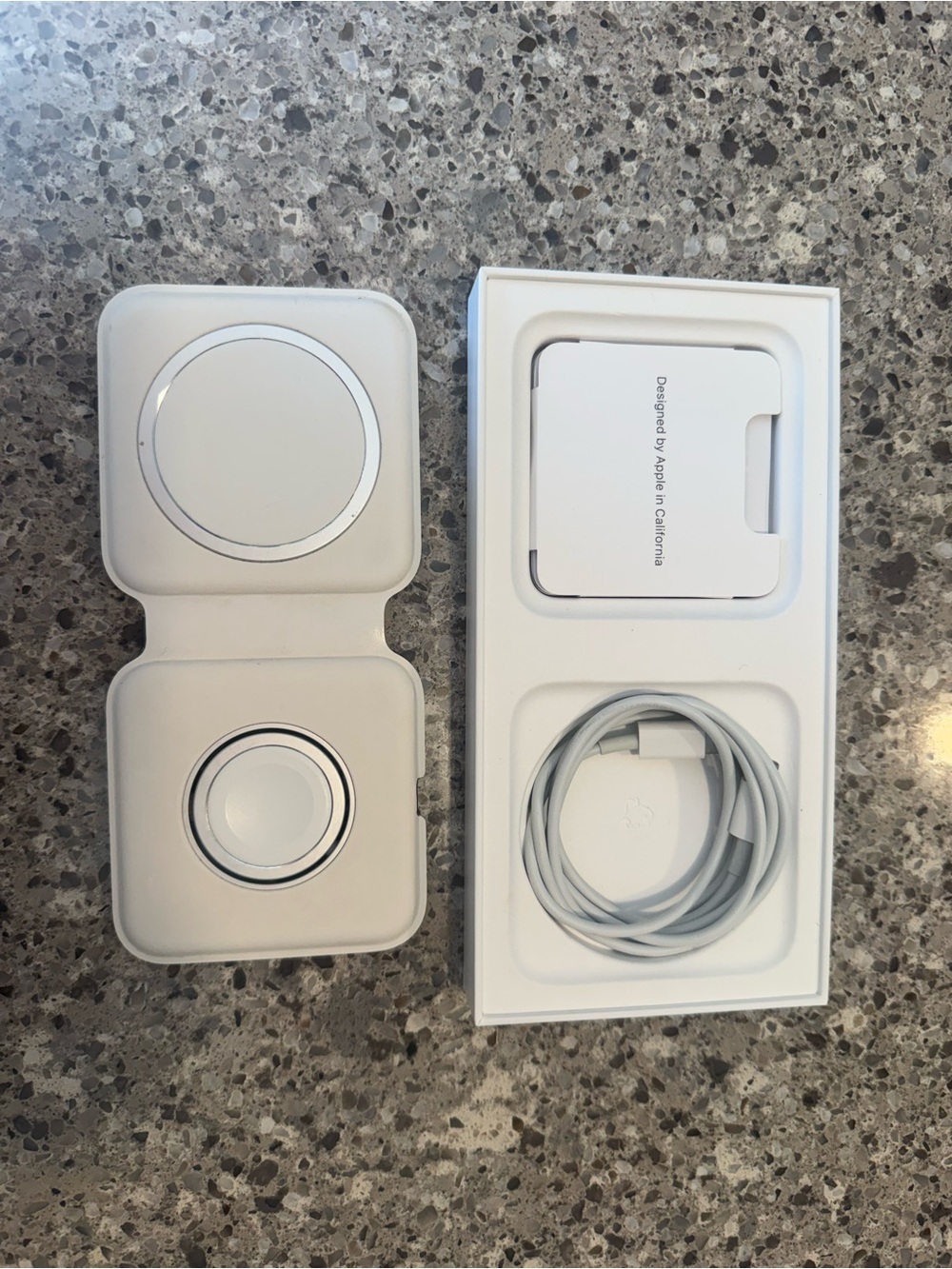 Apple MagSafe Duo Charger and USB Cable - White